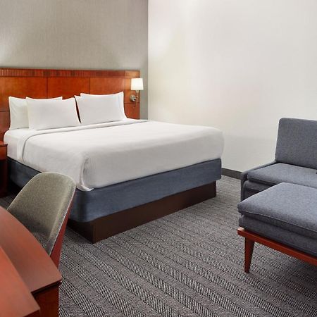 Courtyard By Marriott Atlanta Executive Park/Emory Hotel Druid Hills Exterior photo