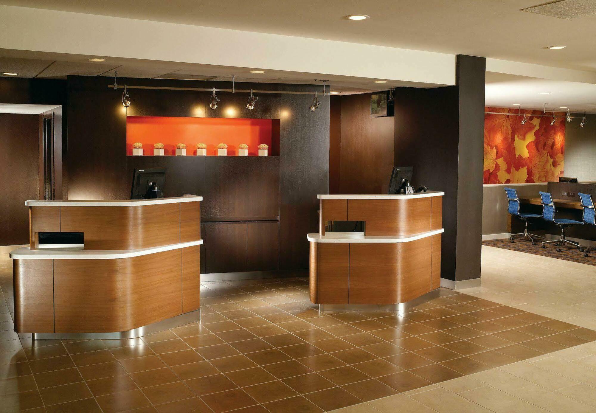 Courtyard By Marriott Atlanta Executive Park/Emory Hotel Druid Hills Exterior photo